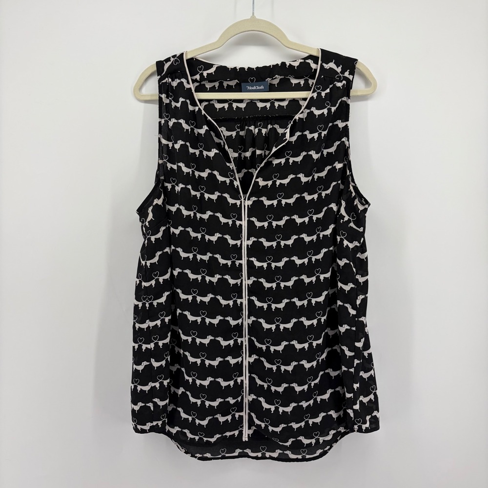 ModCloth Womens 1X Black Dachshund Dog Heart Print Sleeveless V-Neck Blouse Top